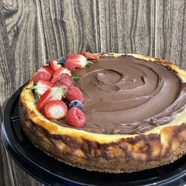 Imagen del producto Cheesecake con chocolate y frutos rojos